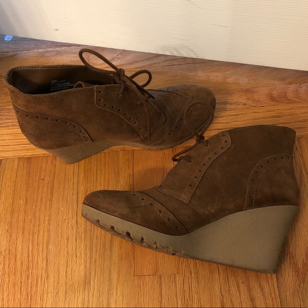 MIA Raphaella Heeled Bootie Sz 9.5 barely worn